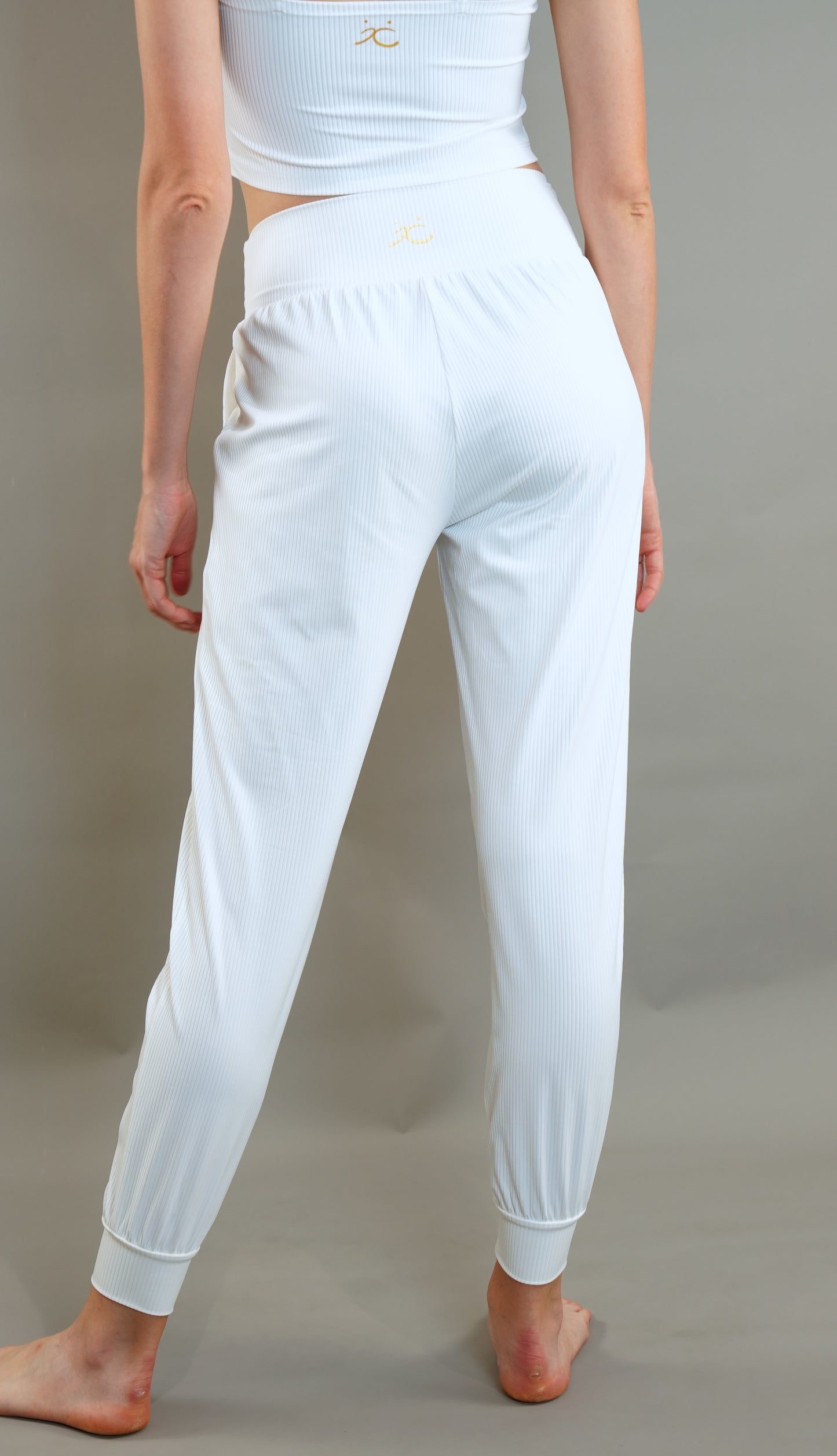 Magnolia Wide-Leg Pants