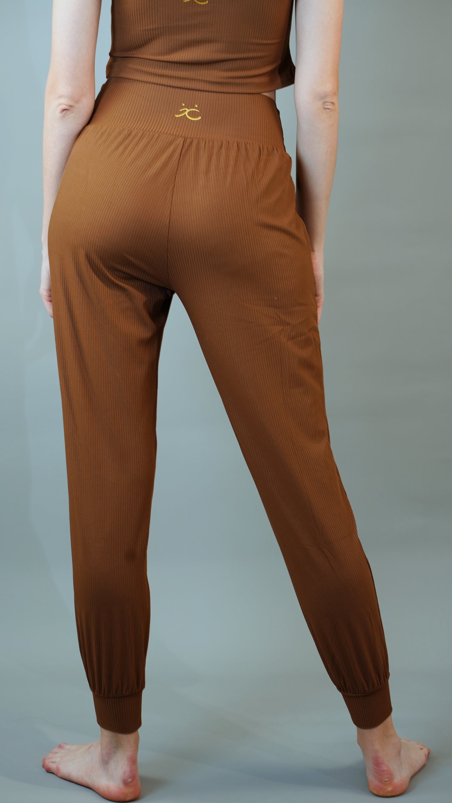 Magnolia Wide-Leg Pants